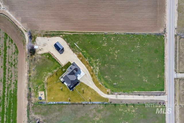 8150 S Locust Grove Rd, Meridian, ID 83642