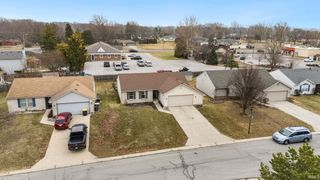 8106 Franchesca Way, Fort Wayne, IN 46825