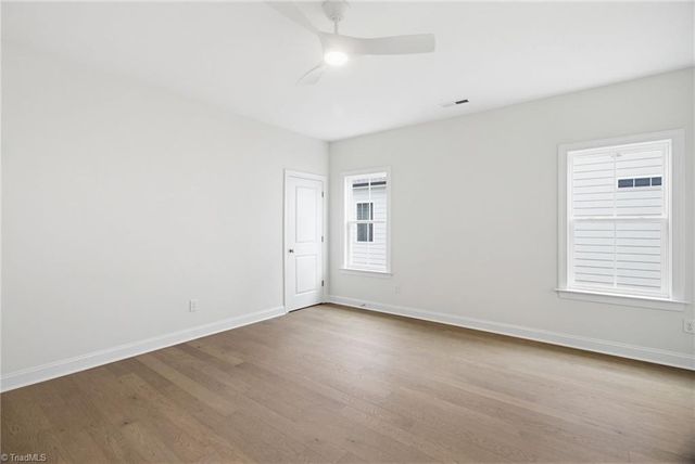 1640 Cross Village Avenue, Kernersville, NC 27284