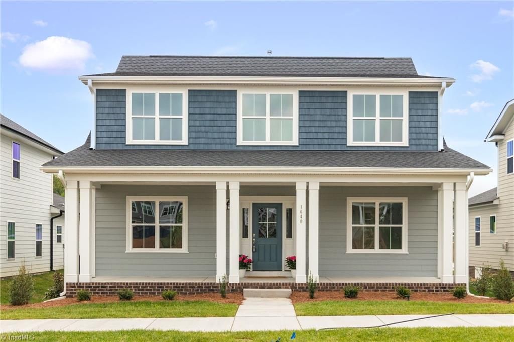 1640 Cross Village Avenue, Kernersville, NC 27284