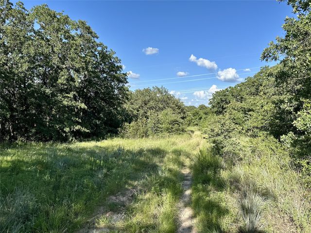 186 PR 3873, Poolville, TX 76487