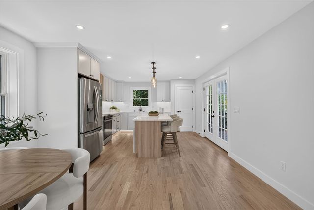 20 Washington Pl, Malden, MA 02148