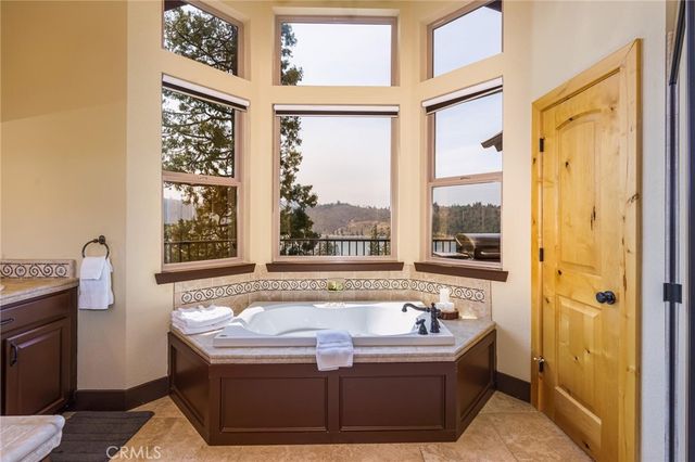 39828 Granite Ridge Lane, Bass Lake, CA 93604