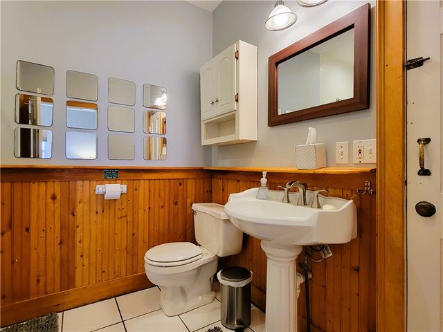 92 Pelham Street 1, Newport, RI 02840