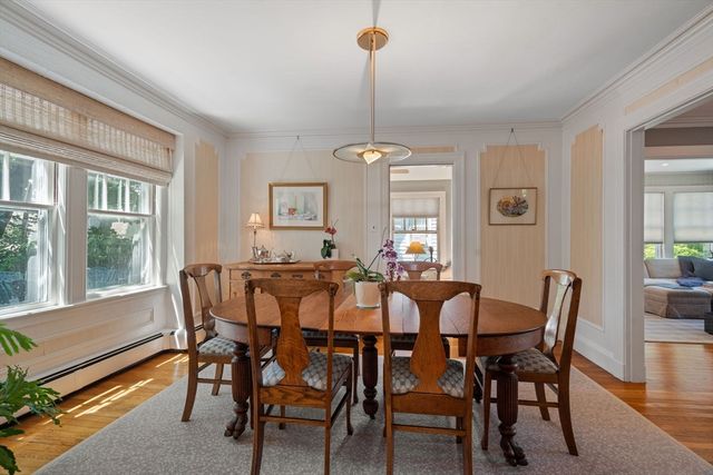 24 Fenno Rd, Newton, MA 02459