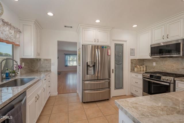 2849 Los Nogales Avenue, Camarillo, CA 93010