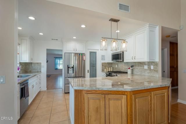 2849 Los Nogales Avenue, Camarillo, CA 93010