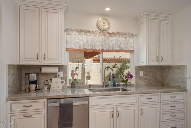 2849 Los Nogales Avenue, Camarillo, CA 93010