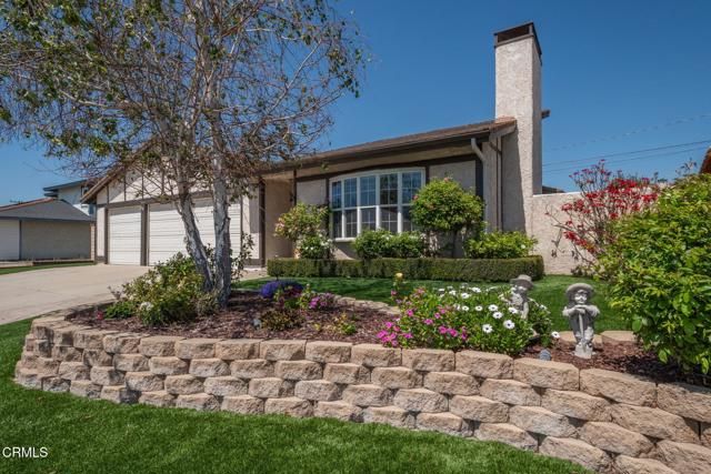 2849 Los Nogales Avenue, Camarillo, CA 93010