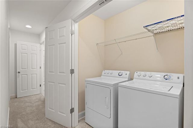 5076 Wyngate Village Drive, Winston-salem, NC 27103