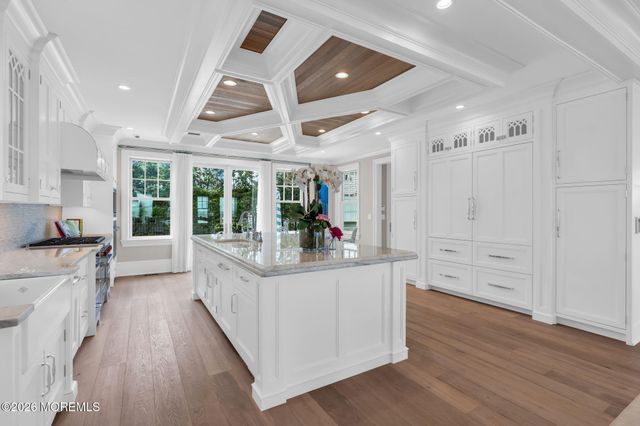 2105 Ocean Avenue N, Spring Lake, NJ 07762