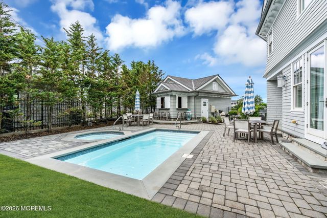 2105 Ocean Avenue N, Spring Lake, NJ 07762