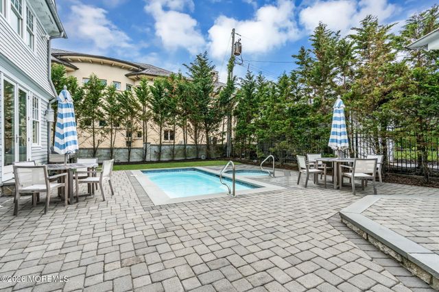 2105 Ocean Avenue N, Spring Lake, NJ 07762