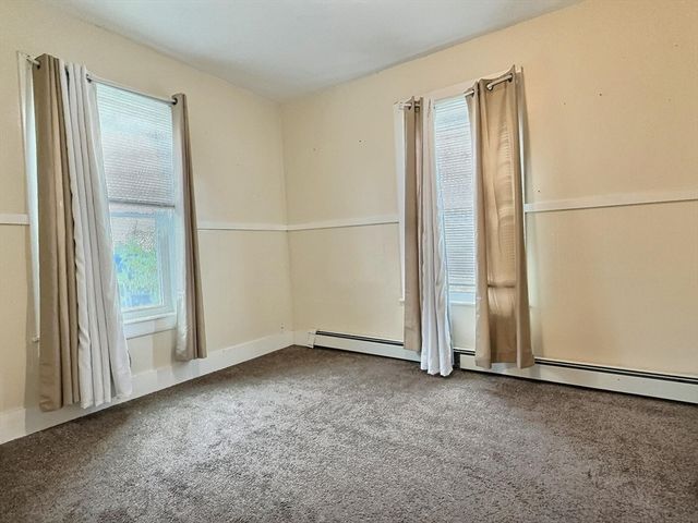 15-17 Whipple St, Lowell, MA 01852