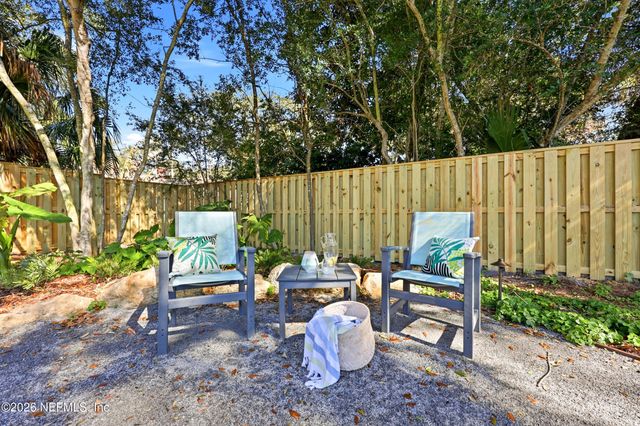 255 SHERRY Drive, Atlantic Beach, FL 32233