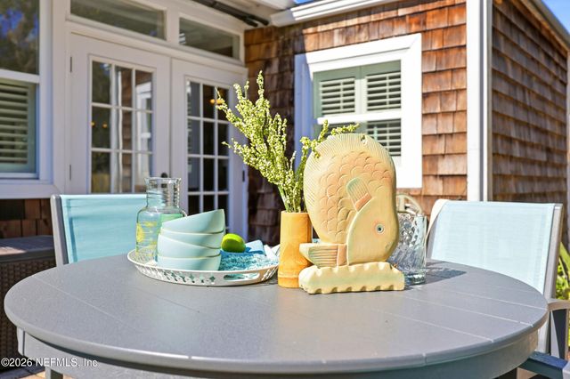 255 SHERRY Drive, Atlantic Beach, FL 32233