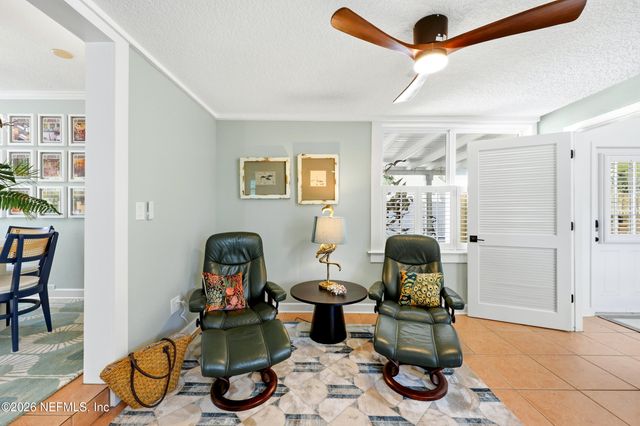 255 SHERRY Drive, Atlantic Beach, FL 32233