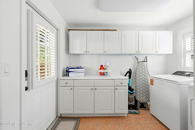 255 SHERRY Drive, Atlantic Beach, FL 32233