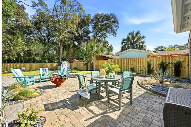 255 SHERRY Drive, Atlantic Beach, FL 32233