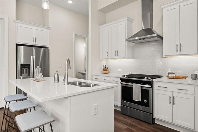 637 Stickley Oak Way, Woodstock, GA 30189