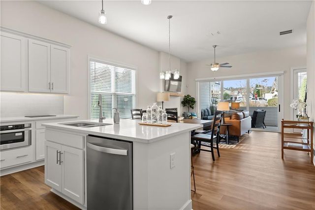 637 Stickley Oak Way, Woodstock, GA 30189