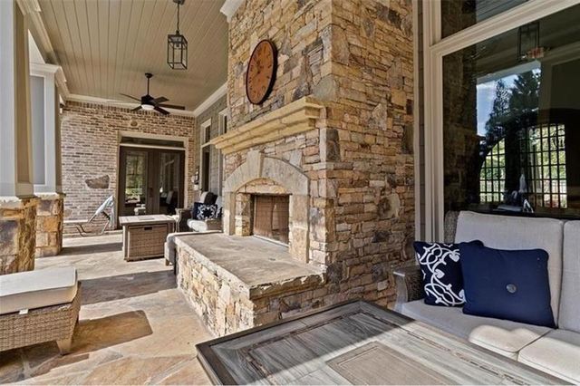637 Stickley Oak Way, Woodstock, GA 30189