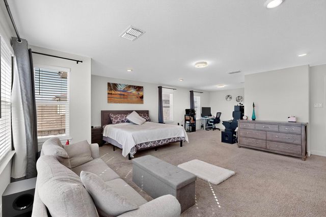 3830 Riardo DR, Round Rock, TX 78665