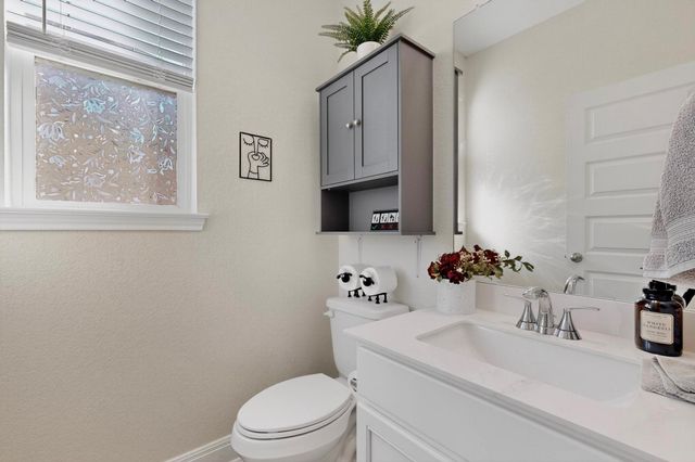 3830 Riardo DR, Round Rock, TX 78665