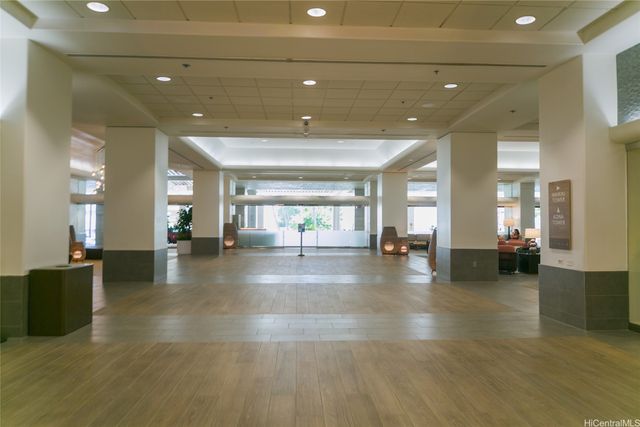 410 Atkinson Drive 933, Honolulu, HI 96814