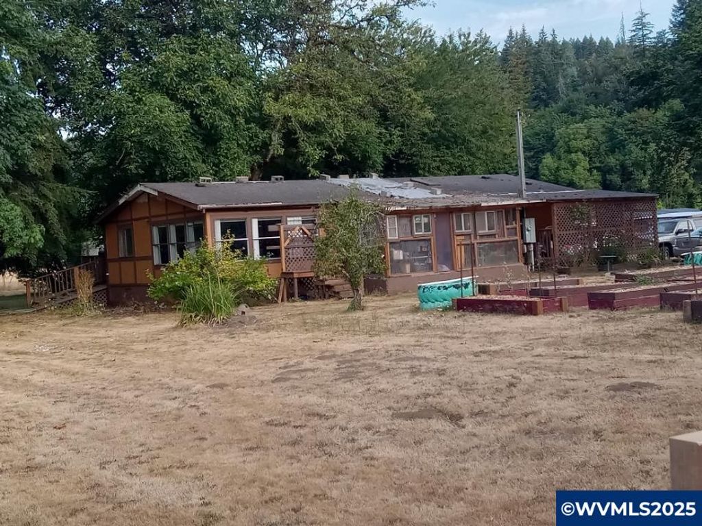11177 Stockpile SE Ln, Stayton, OR 97383