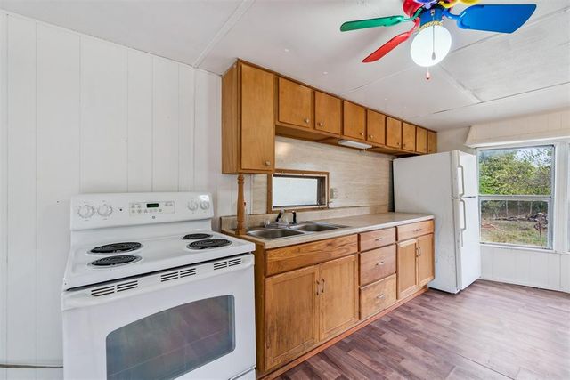 26555 Elm Road, Blanchard, OK 73010