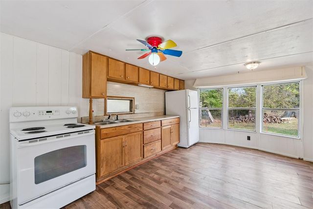 26555 Elm Road, Blanchard, OK 73010