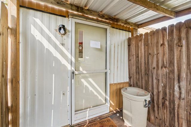 26555 Elm Road, Blanchard, OK 73010