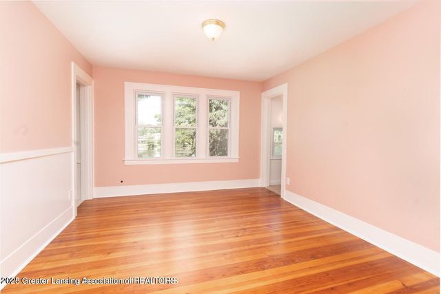 411 Lewis Street, Eaton Rapids, MI 48827