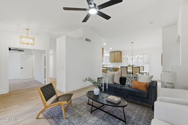 4716 E LONE CACTUS Drive, Phoenix, AZ 85050