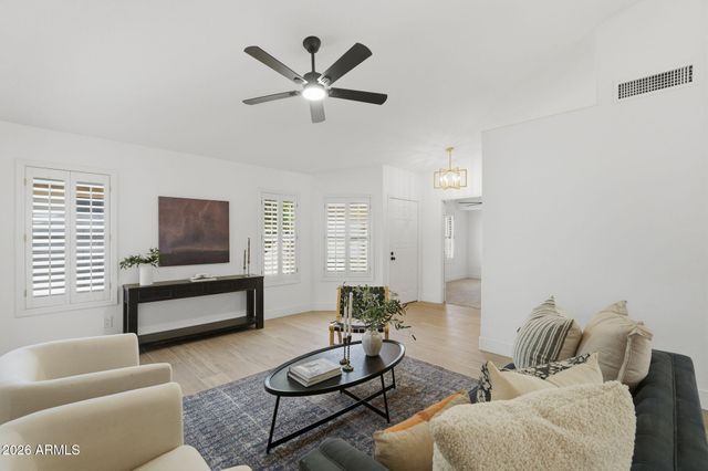 4716 E LONE CACTUS Drive, Phoenix, AZ 85050