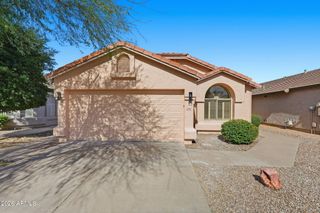 4716 E LONE CACTUS Drive, Phoenix, AZ 85050