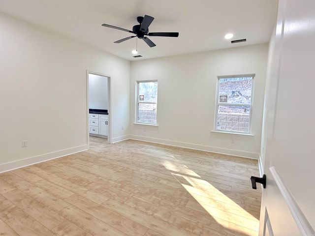 1015 Clinton Court, Alexander, AR 72002