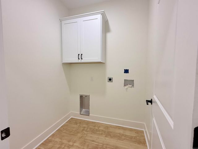 1015 Clinton Court, Alexander, AR 72002