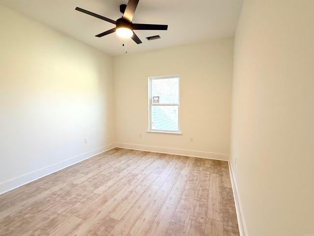 1015 Clinton Court, Alexander, AR 72002