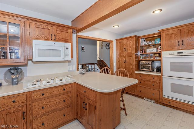 2526 Harris Road, Broadview Heights, OH 44147