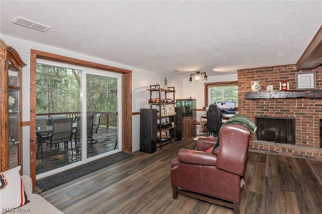 2526 Harris Road, Broadview Heights, OH 44147