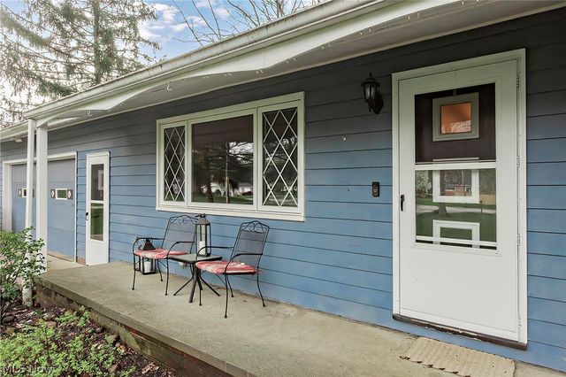 2526 Harris Road, Broadview Heights, OH 44147