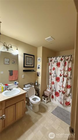 1518 104th St S, Tacoma, WA 98444