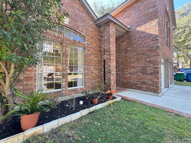 13907 Blenhein Rdg, San Antonio, TX 78231