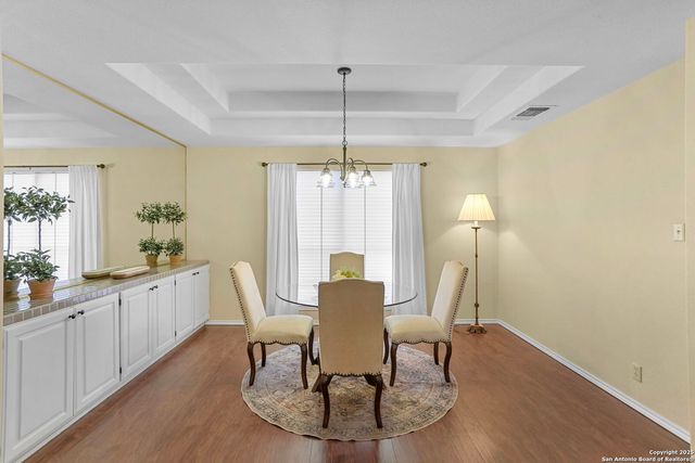 13907 Blenhein Rdg, San Antonio, TX 78231