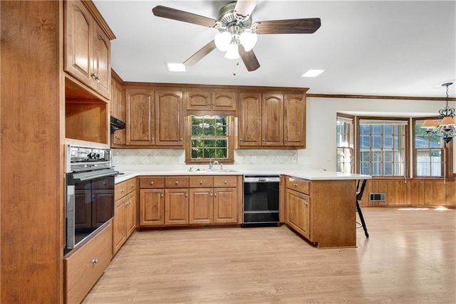 1717 Womack Road, Dunwoody, GA 30338
