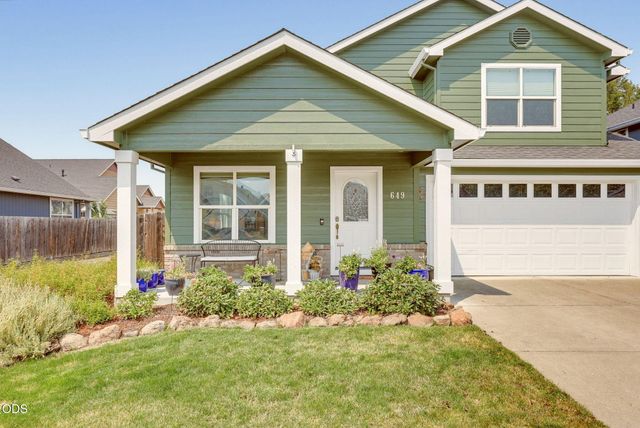 649 Spring Valley Drive, Medford, OR 97501