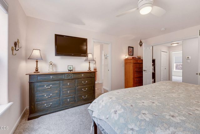 649 Spring Valley Drive, Medford, OR 97501