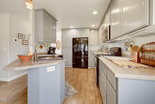 649 Spring Valley Drive, Medford, OR 97501